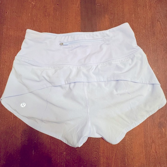Lululemon Speed Up shorts 4” - Picture 2 of 3